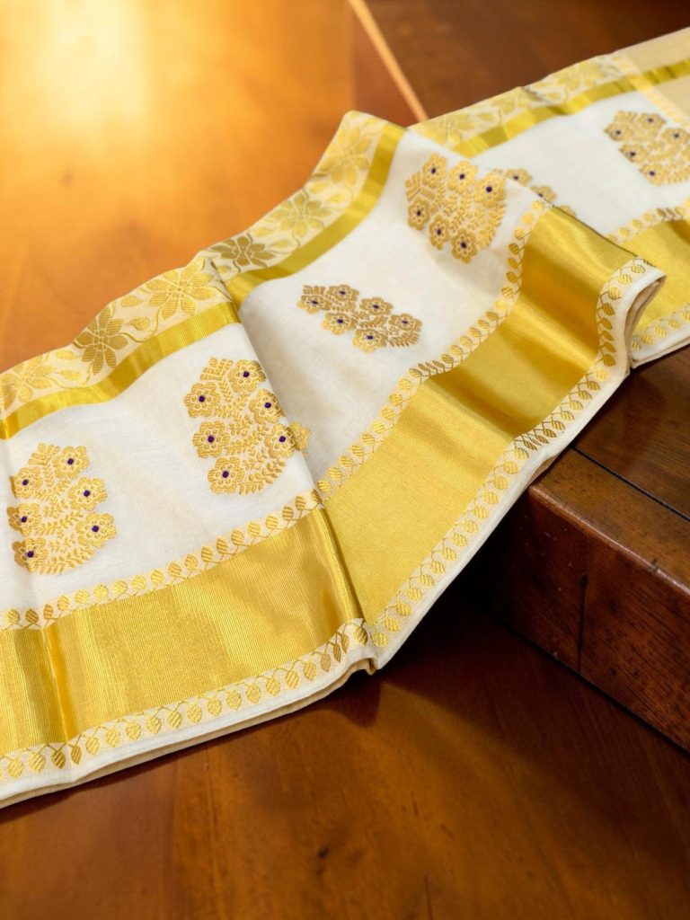 Grand Motif Kasavu Bridal