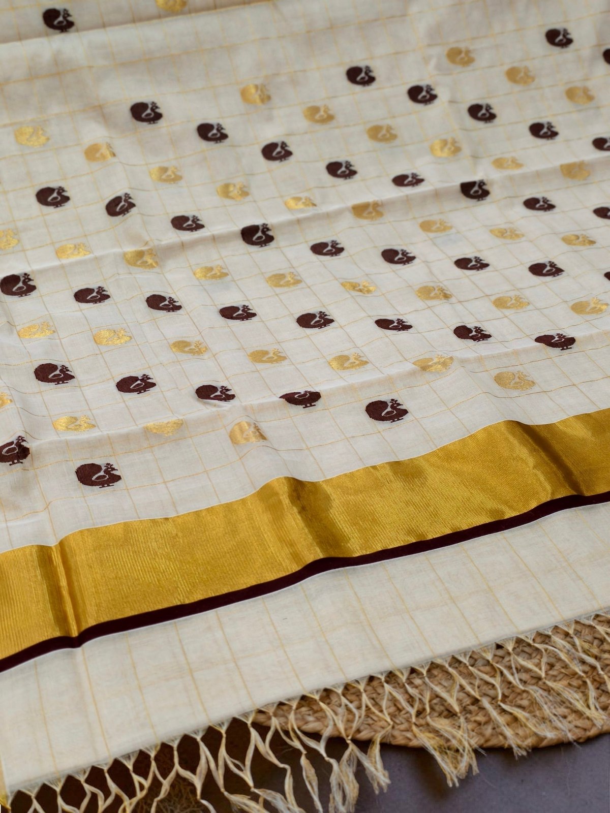 Maroon Motif Check Kasavu Bridal — view 3