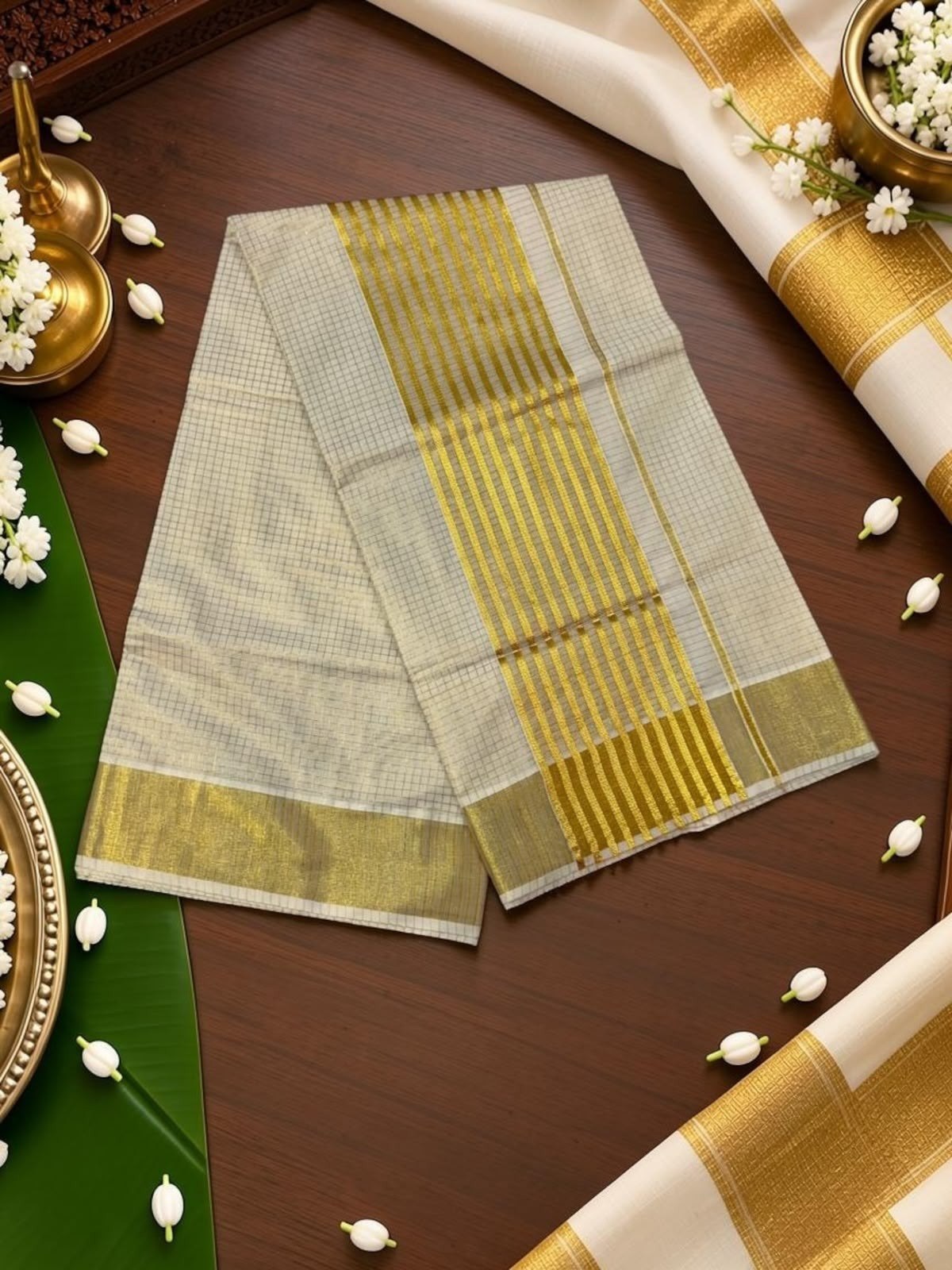 Gold-Striped Panel Kasavu Set Saree